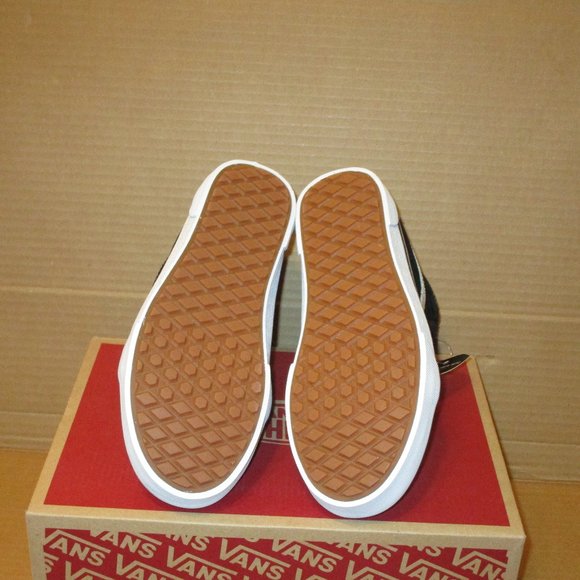 SOLD!! Vans SK8-Hi MTE (MTE) Black/True White 2 Women's 7 VN0A4BV7DX6 - Picture 6 of 11